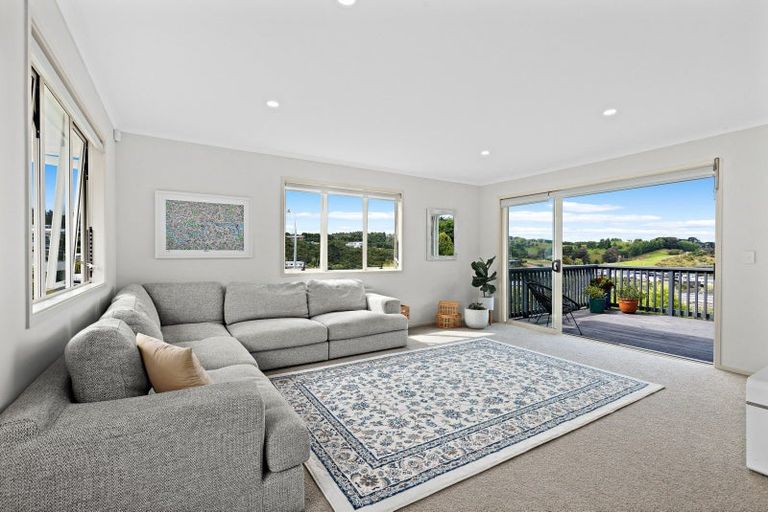 Photo of property in 41 Governor Grey Road, Snells Beach, 0920