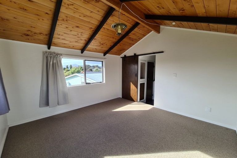 Photo of property in 28 Gossling Street, Okato, 4335