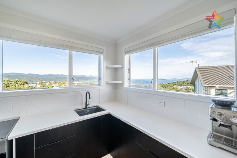 Photo of property in 21b Oakleigh Street, Maungaraki, Lower Hutt, 5010