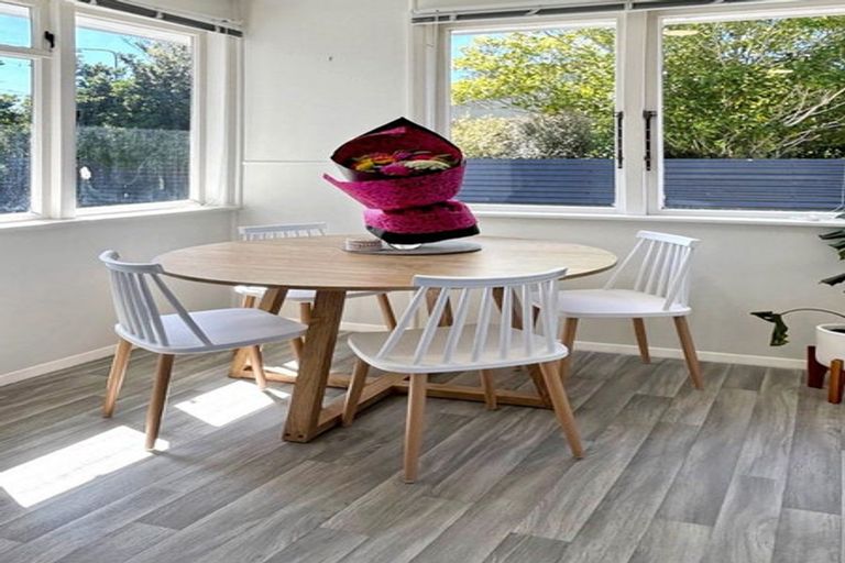 Photo of property in 16 Sherwill Street East, Feilding, 4702