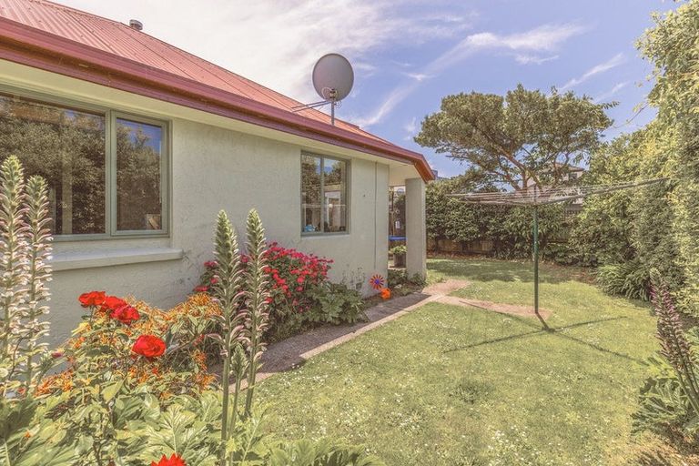 Photo of property in 7 Wakatu Avenue, Moncks Bay, Christchurch, 8081