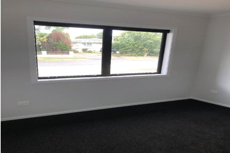 Photo of property in 1/18 Fuchsia Avenue, Pukete, Hamilton, 3200