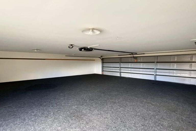 Photo of property in 6 Blue Gum Place, New Brighton, Christchurch, 8083