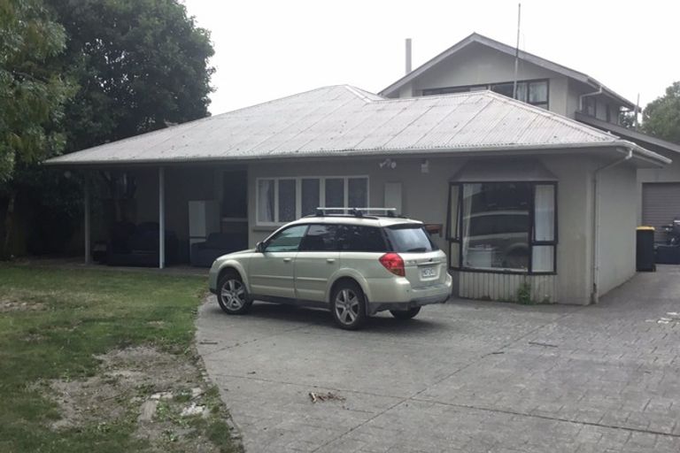 Photo of property in 176 Withells Road, Avonhead, Christchurch, 8042