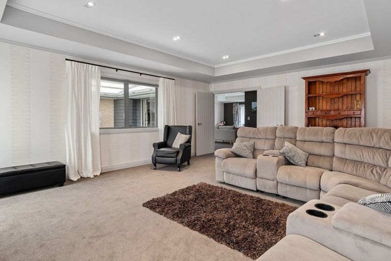 Photo of property in 1 Laura Avenue, Ohauiti, Tauranga, 3112