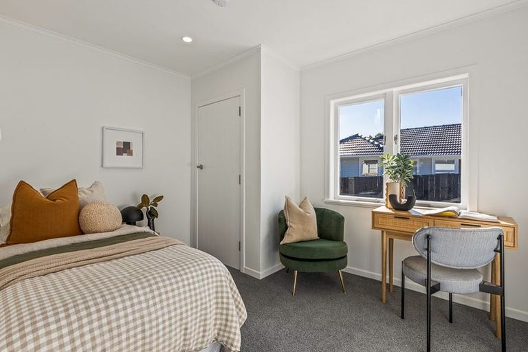 Photo of property in 17b Hamurana Place, Te Atatu Peninsula, Auckland, 0610