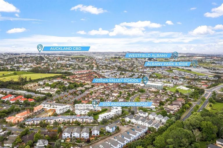 Photo of property in 2/15 Andersons Road, Oteha, Auckland, 0632