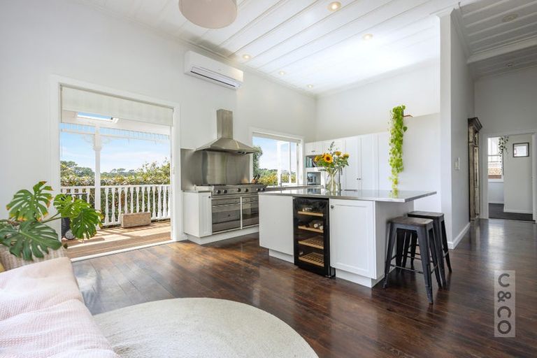 Photo of property in 25 George Street, Riverhead, 0820