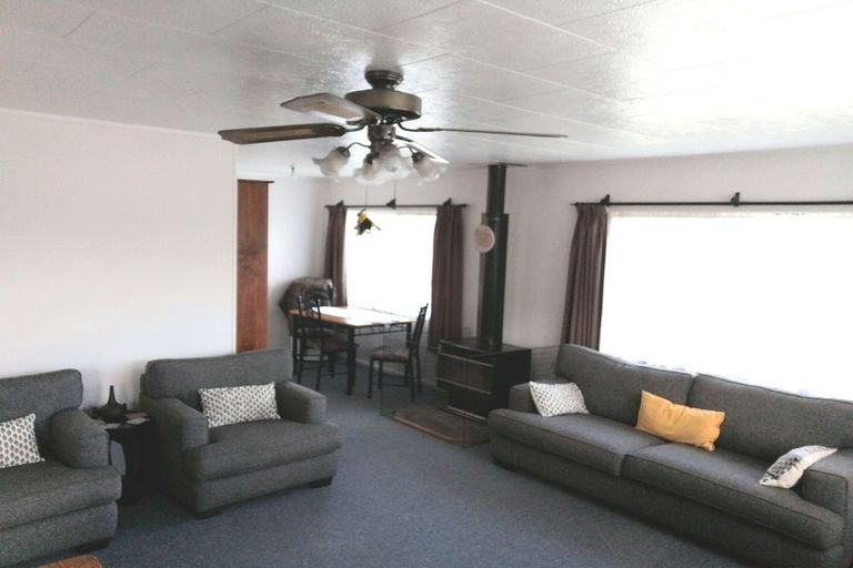 Photo of property in 221 Mahia Road, Wattle Downs, Auckland, 2103