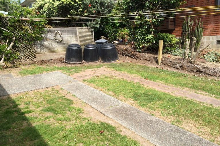 Photo of property in 1/13 Elliott Avenue, Bayview, Auckland, 0629