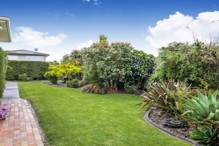 Photo of property in 202 Royal Road, Massey, Auckland, 0614