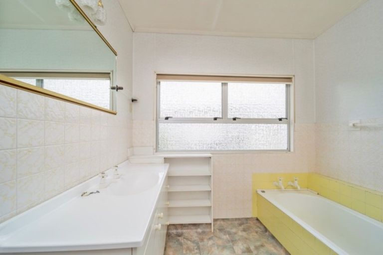 Photo of property in 23 Hurdon Street, Hurdon, New Plymouth, 4310