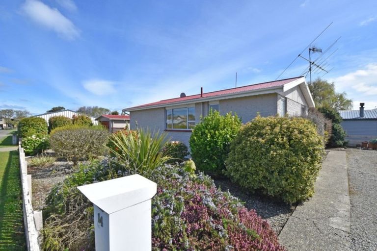 Photo of property in 14 Hamilton Street, Strathern, Invercargill, 9812