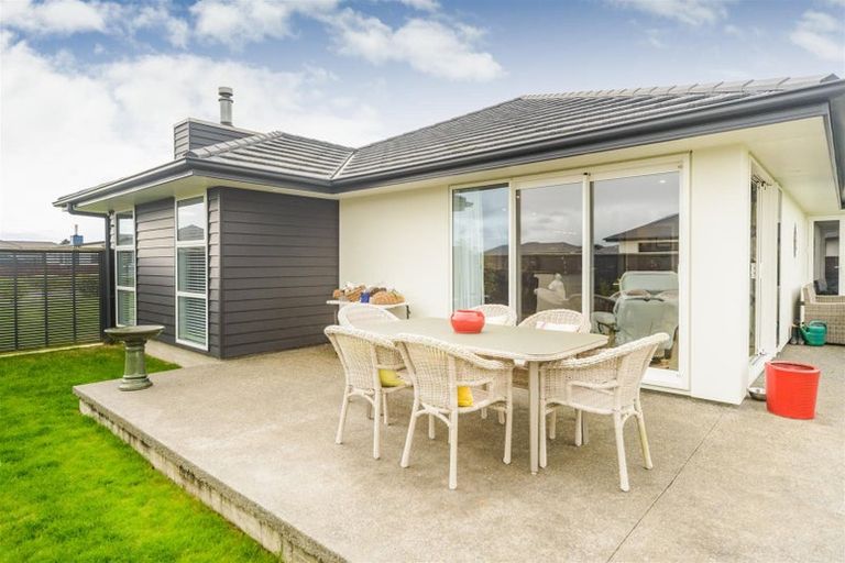 Photo of property in 19 George Street, Bulls, 4818