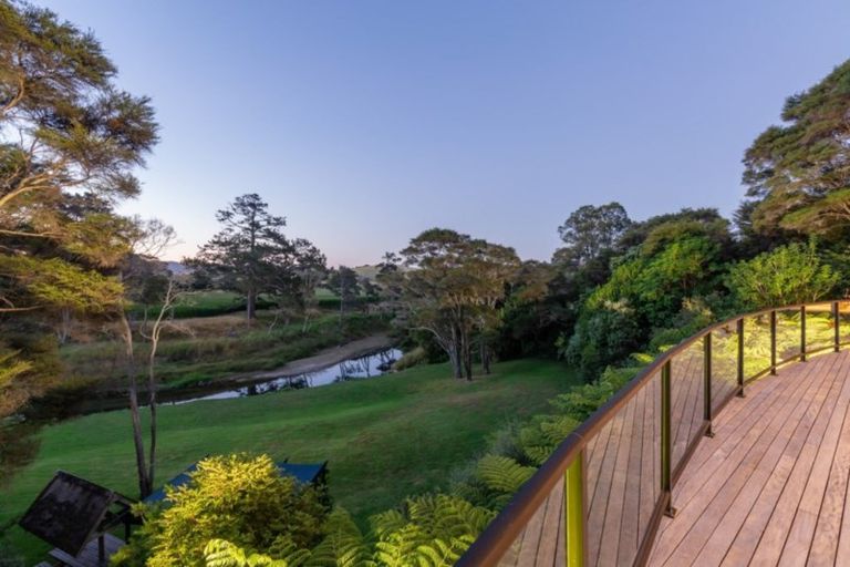 Photo of property in 838 Puketona Road, Haruru, 0204