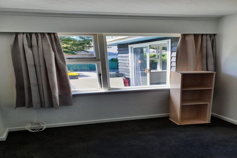 Photo of property in 310 Riccarton Road, Upper Riccarton, Christchurch, 8041