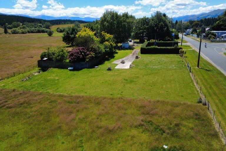 Photo of property in 7 Swalwell Street, Waikaia, 9778