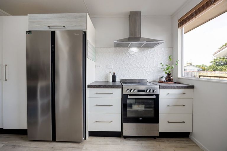 Photo of property in 46 Elmwood Crescent, Pukete, Hamilton, 3200