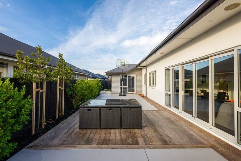 Photo of property in 94 Metehau Street, Marshland, Christchurch, 8083