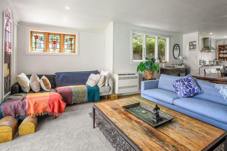 Photo of property in 107 Coromandel Street, Thames, 3500