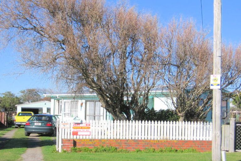 Photo of property in 28 Roore Street, Foxton Beach, Foxton, 4815