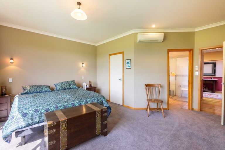 Photo of property in 255 Te Rehunga Road North, Dannevirke, 4972