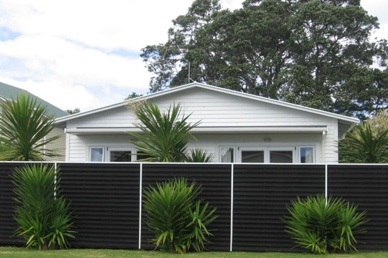 Photo of property in 11 Pacific Road, Waihi Beach, 3611