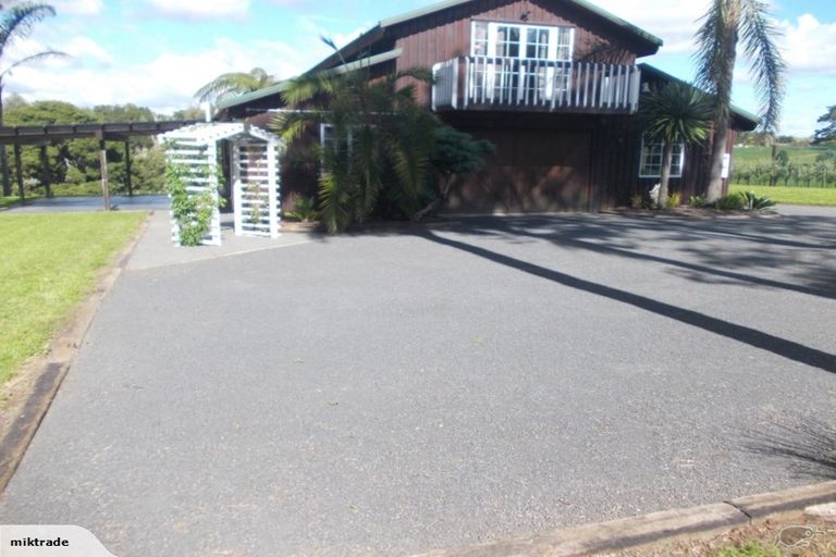 Photo of property in 1549a Great South Road, Ramarama, Drury, 2579