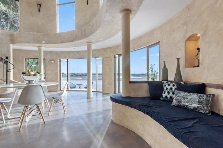 Photo of property in 6 Shepherds Road, Papakura, 2110