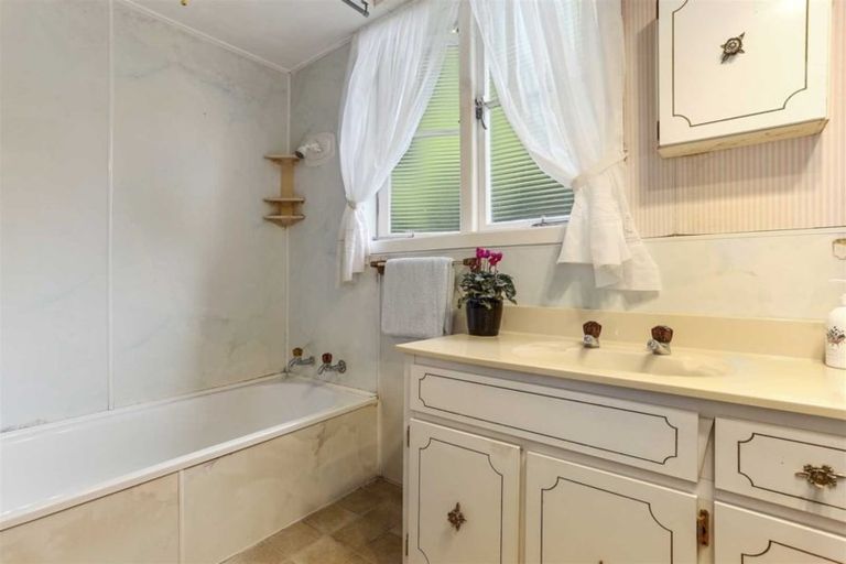 Photo of property in 18 Woolfield Road, Papatoetoe, Auckland, 2025