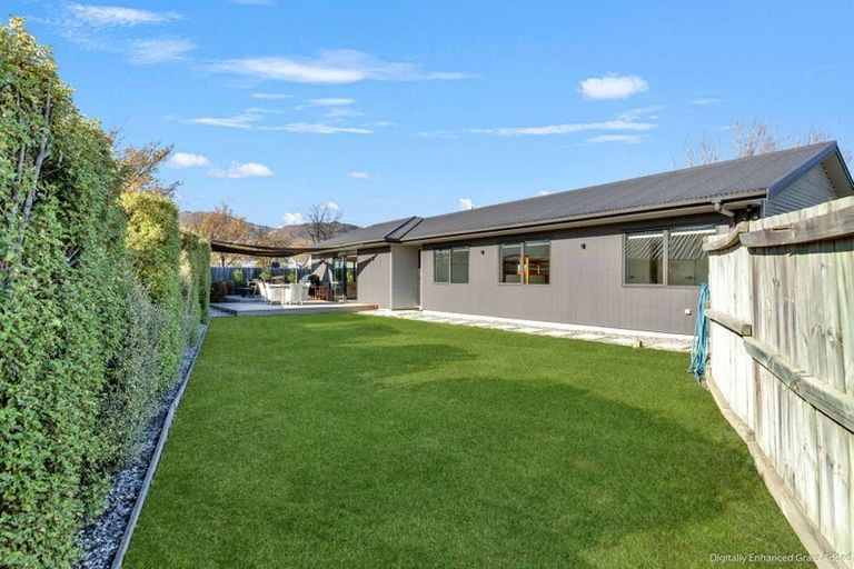 Photo of property in 100 Barry Avenue, Cromwell, 9310