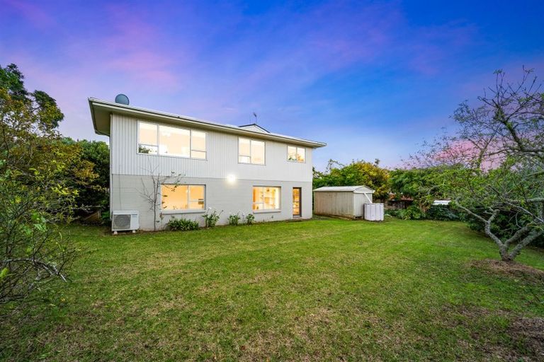 Photo of property in 55 Becroft Drive, Forrest Hill, Auckland, 0620