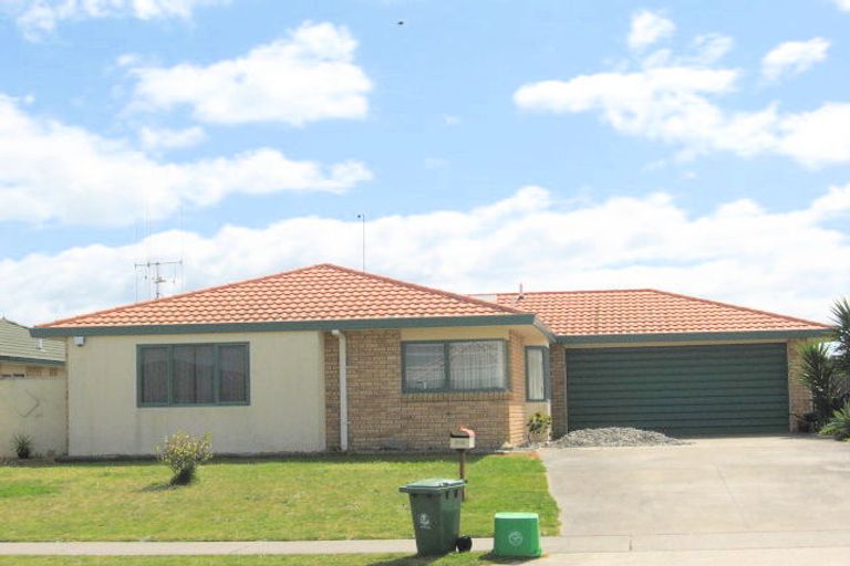 Photo of property in 783 Grenada Street, Papamoa Beach, Papamoa, 3118