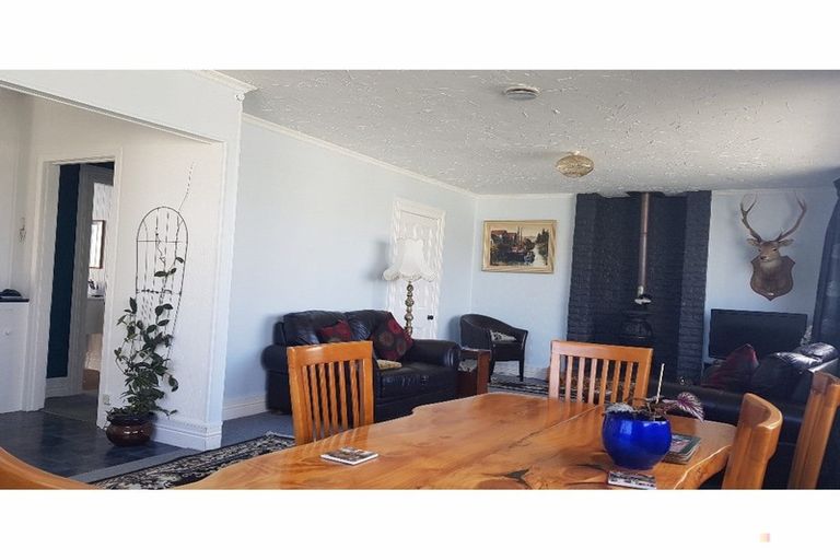 Photo of property in 15 Coronation Street, Waimate, 7924