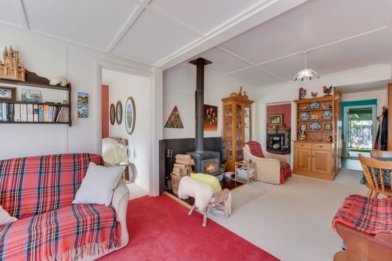 Photo of property in 320 Chamberlain Street, Lower Moutere, Upper Moutere, 7175