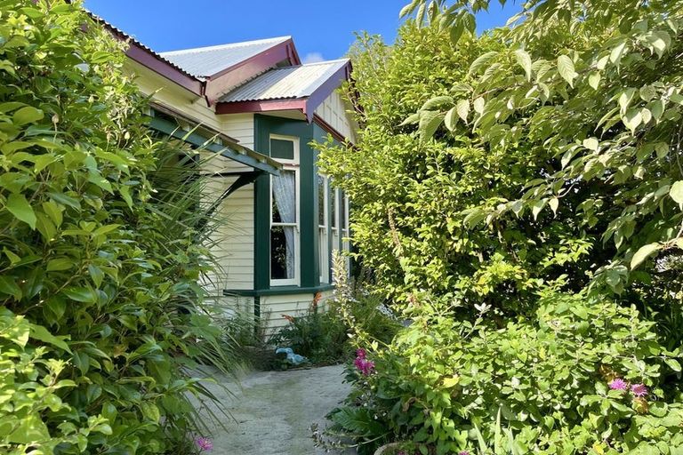 Photo of property in 3 Naylor Street, Waimate, 7924