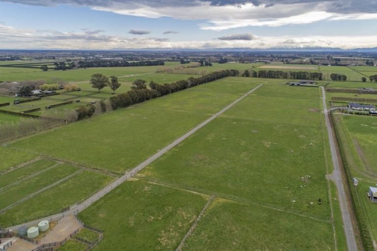 Photo of property in 816 Springs Road, Prebbleton, Christchurch, 7676