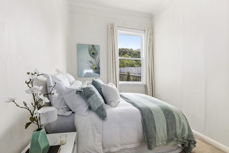 Photo of property in 9 Torquay Terrace, Newtown, Wellington, 6021