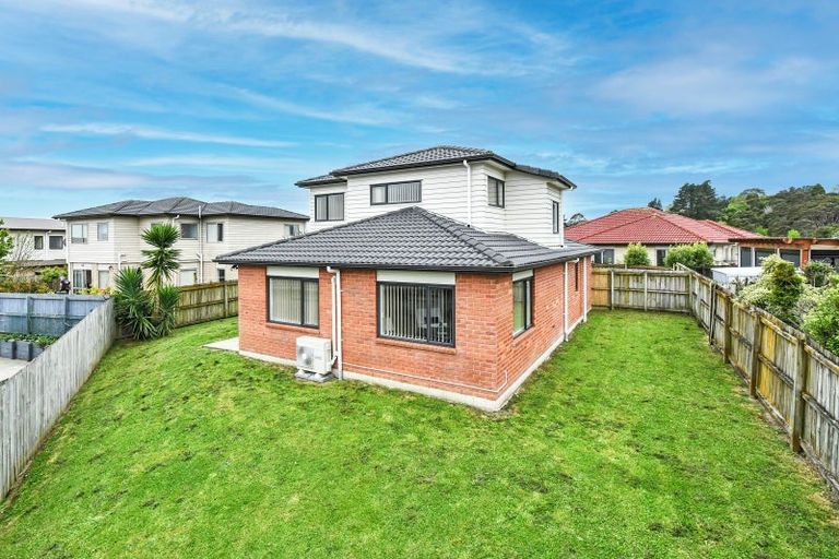 Photo of property in 17 Kokako Rise, Papakura, 2110