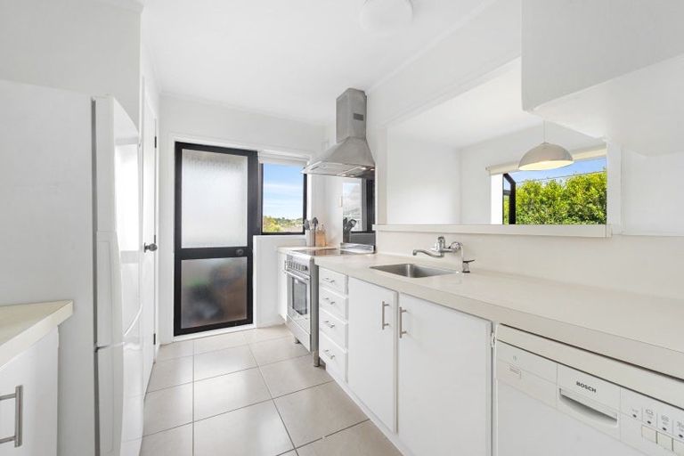 Photo of property in 2/53 Moore Street, Howick, Auckland, 2014