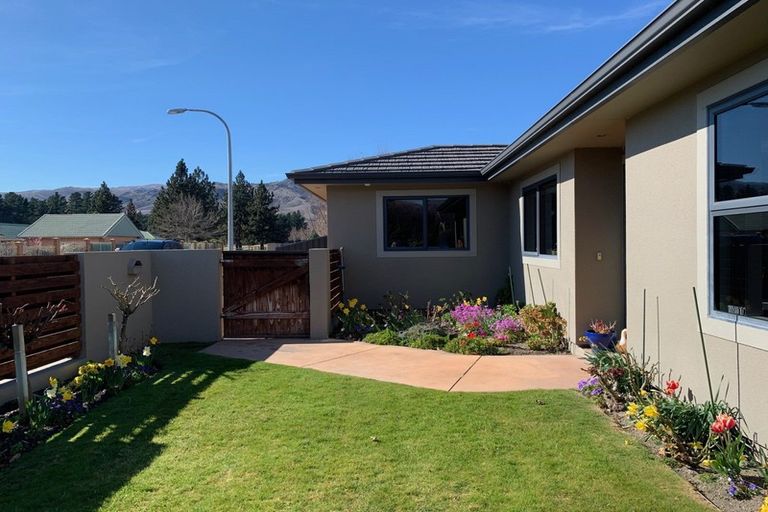 Photo of property in 112 Neplusultra Street, Cromwell, 9310