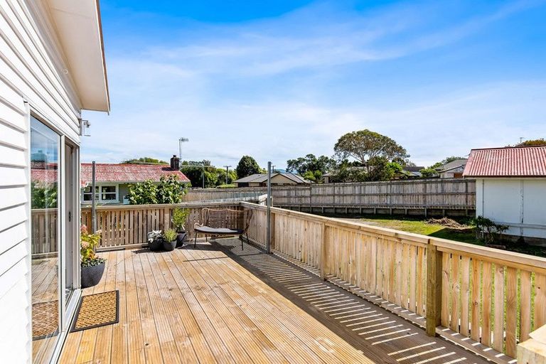 Photo of property in 53a Elizabeth Street, Waikanae, 5036