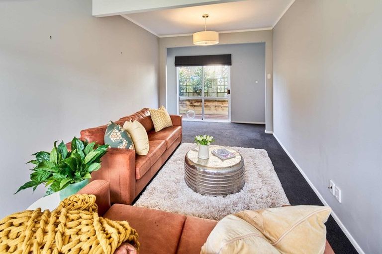 Photo of property in 43 Pope Street, Camborne, Porirua, 5026