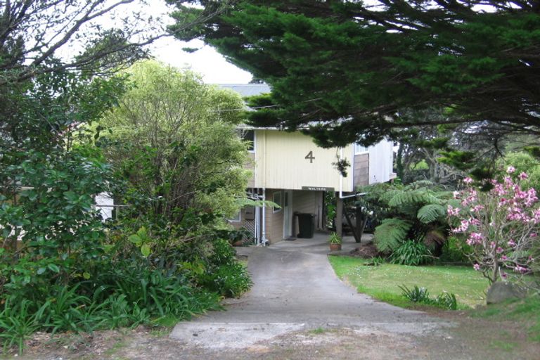 Photo of property in 4 Christine Terrace, Hahei, Whitianga, 3591
