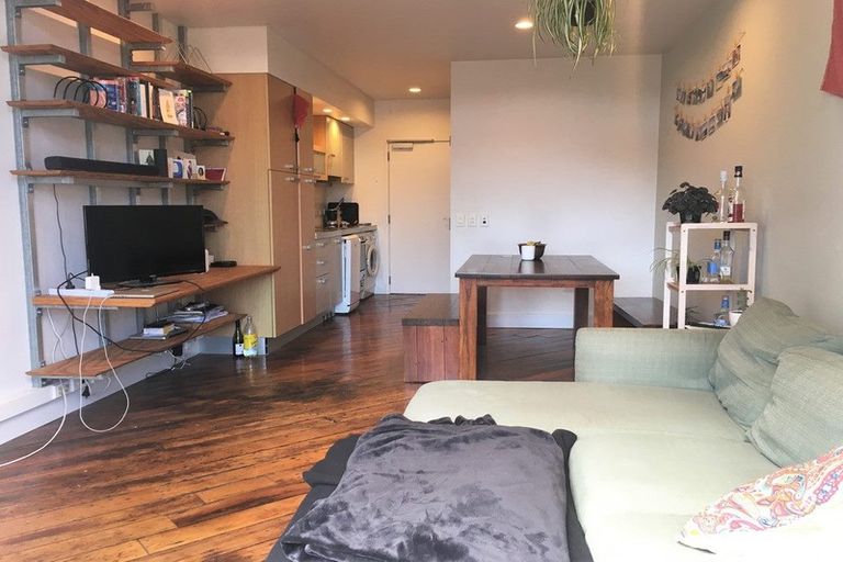 Photo of property in 1b/6 Kingdon Street, Newmarket, Auckland, 1023