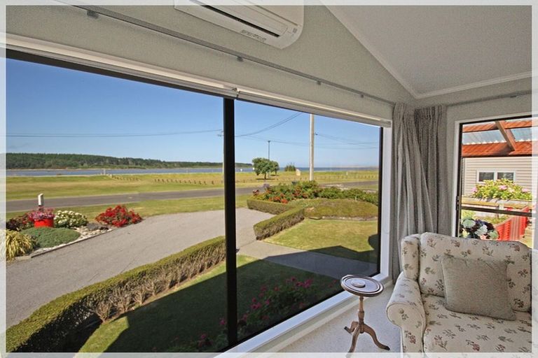 Photo of property in 35 Hartley Street, Foxton Beach, Foxton, 4815