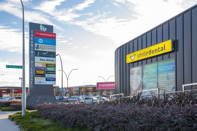 Photo of property in 10a Hollowout Street, Takanini, 2112