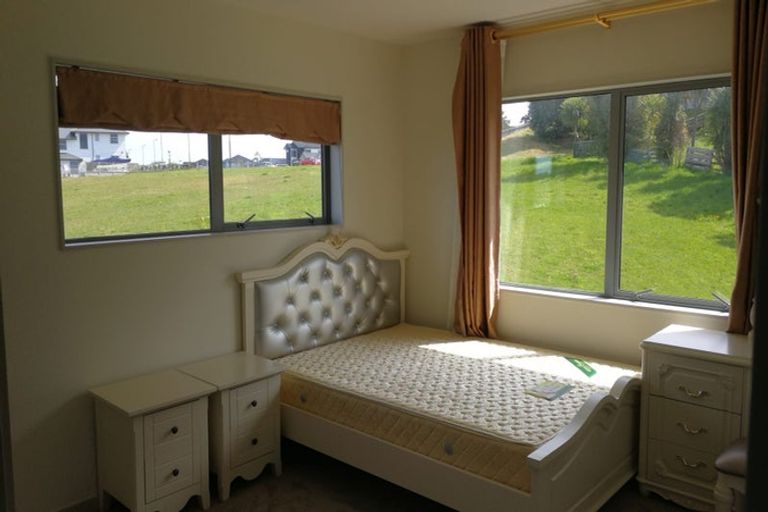 Photo of property in 18 Carpenter Lane, Silverdale, 0932