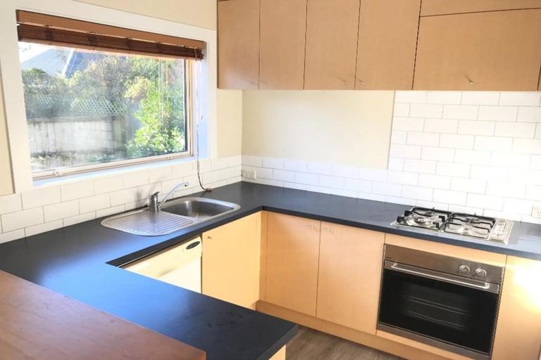 Photo of property in 1/8a Elmwood Road, Strowan, Christchurch, 8052