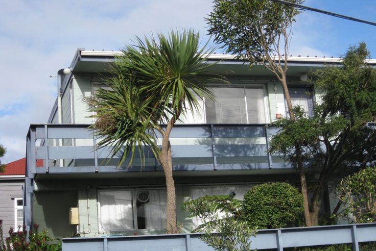 Photo of property in 8/4 Derby Street, Mount Victoria, Wellington, 6011